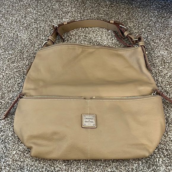 Rooney and Bourke Camel Shoulder bag - Picture 2 of 7